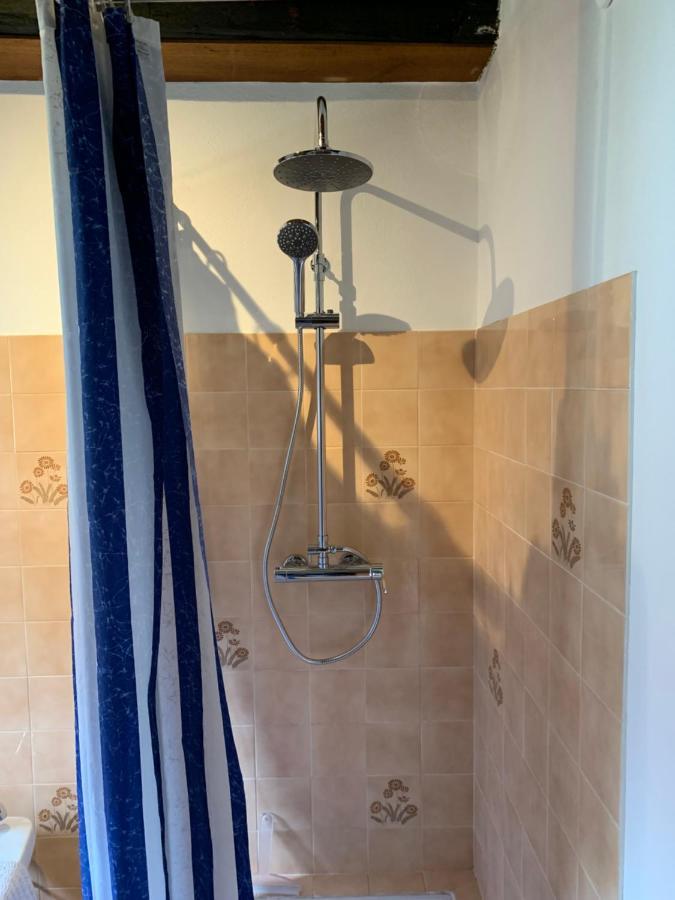 Spacious Apartment In A Charming, Tranquil Village Saint-Vincent-Rive-dʼOlt Zewnętrze zdjęcie